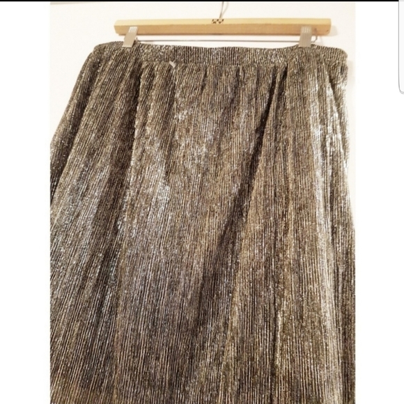 NWT Dex Gold Pleated Midi Skirt Party - Picture 3 of 5